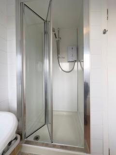 Scandi Style Apartment with Stunning Views - Linlithgow - 3