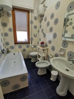 La Casa Bianca dy M&G - - 7