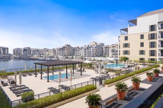 Boho Bayfront 1BR in La Sirene 2 Seaport View - 5