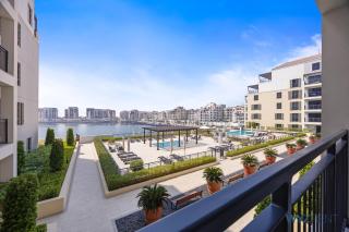 Boho Bayfront 1BR in La Sirene 2 Seaport View - 3
