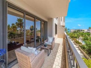 Condo with Beach Access in Key Biscayne - Miami - 4