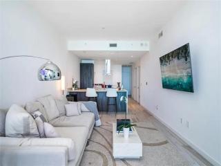 Stylis Condo with Direct Bay Views in Miami - Miami - 8