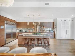 Bay Views and Private Outdoor Space - Miami - 7