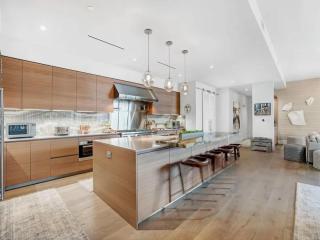 Bay Views and Private Outdoor Space - Miami - 6
