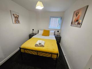 Furnished 1 BR Apt in Liverpool - Liverpool - 2