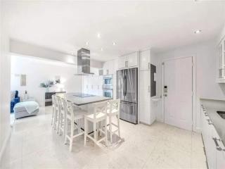 Stylish Condo Near the Beach in Key Biscayne - Miami - 9