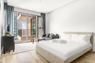 Business Bay Studio Near Dubai Mall, Burj Khalifa & Downtown Hotspots - 9