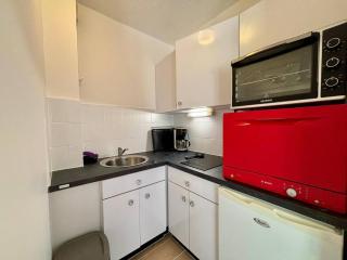 Charmant T2 avec terrasse à 150m plages, Carnac - 2 pers, TV, parking, proche commerces - FR-1-377-17 - Carnac - 6