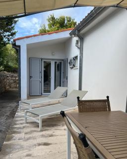 Villa Hosta Apartments - Hvar - 1