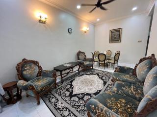 Redzuan Homestay (Muslim Friendly) - Muar - 9