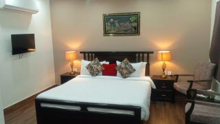 Gulberg Suites - Lahore - 2