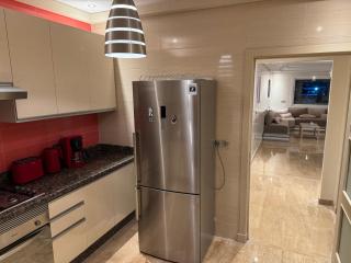 Residence Oussama, Near Hilton, Mall and restaurants, family only building - 1