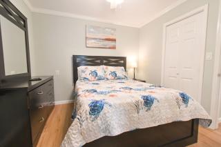 Sunbird Resort Ground Floor Free Beach Chairs - by Sunbird Rentals - Panama City Beach - 8