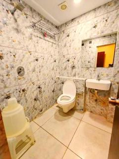 Sky Hotel - Garudeshwar - 2