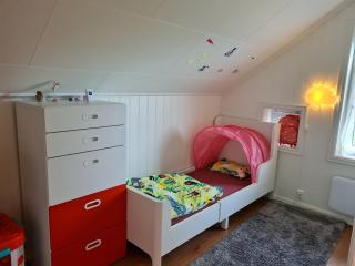 Family friendly house with 4 bedrooms, 3 bathrooms - Gjøvik - 9