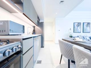 Luxurious 2BR in Burj Crown with Burj Khalifa View - 6