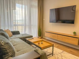 1BR Apartment with a Free Designated Parking Space - 7