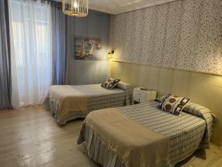 Hostal Boutique Puerta del Sol - 1