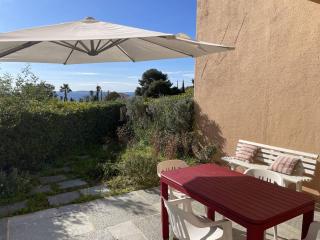 T2 en rez-de-jardin avec terrasse au Rayol-Canadel - FR-1-100-283 - Rayol-Canadel-sur-Mer - 1