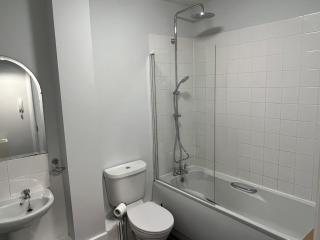 Bright Spacious Apartment - Dublin - 1