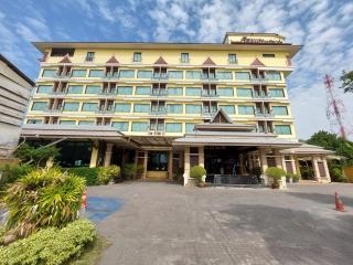 Ruean Phae Royal Park Hotel - Phitsanulok - 0