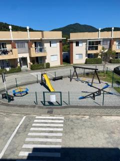 Apartamento confortável e completo para até 5 pessoas Próximo às melhores praias do Norte da Ilha! - Florianópolis - 9
