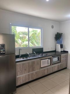 Apartamento confortável e completo para até 5 pessoas Próximo às melhores praias do Norte da Ilha! - Florianópolis - 8