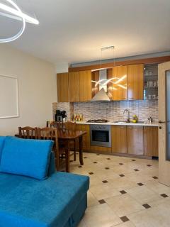 Coastal Haven Apartment - Durrës - 4