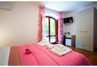 Villa Talia Sweet Rooms B&B - Ísquia - 2