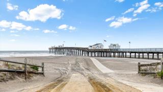 Cozy 1BR w Ocean Views & Parking - OCNJ - 6