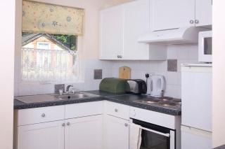 Woodcliffe Sea-view Apts - Ventnor - 8