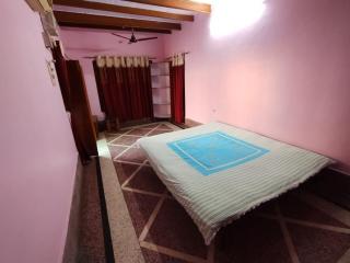 Heritage Homestay At Old City Near Holy Ganges - Varanasi - 5