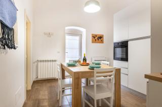Modern Stone Apartment in the Heart of Bari - Bari - 6