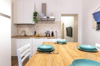 Modern Stone Apartment in the Heart of Bari - Bari - 1