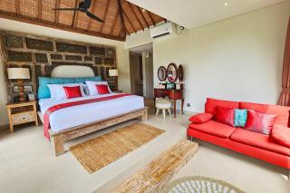 Villa DiYara Ubud - 6000 Sq Ft Private Villa - Stunning Rice field View - Big pool & garden - 3
