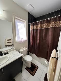 Cozy & Stylish Modern 3BR Cambridge Townhouse! - Cambridge - 2