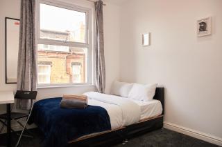 4B Spacious house near city centre - Roundhay - 0