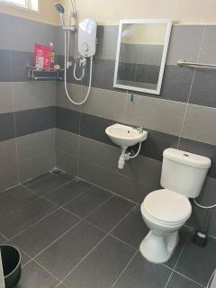 RB Homestay Modern Comfort - Hutan Melintang - 4