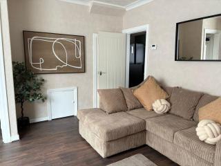 Entire home 7 beds - 1 minute walk to Anfield Stadium! - Liverpool - 6