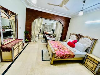 Neelum Guest House - Islamabad - 5