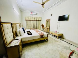 Neelum Guest House - Islamabad - 3