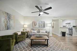 Spacious and Stylish Apartment right by AT&T Stadium! - Arlington - 5