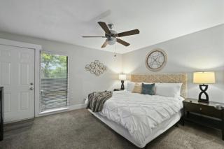 Spacious and Stylish Apartment right by AT&T Stadium! - Arlington - 9