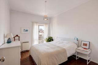 Sunny and spacious apartment with great balcony - Lisboa - 4