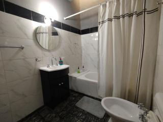 Casa Céntrica Mendoza Cochera para 3 vehículos - La Cieneguita - 8