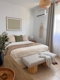 Villa Daphne - Coral Bay - Surrounded by Nature - Absolute Privacy - Peyia - 1