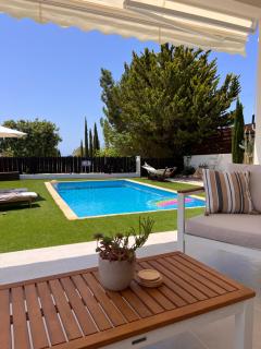 Villa Daphne - Coral Bay - Surrounded by Nature - Absolute Privacy - Peyia - 7