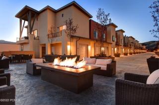 The Nook at Newpark-Mountain days Hot tub nights - Park City - 7