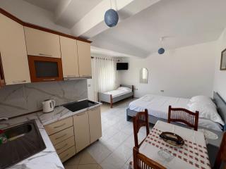 Guest House Vlore - 2