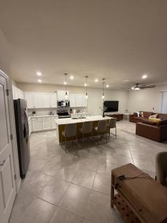 10 BR Home, Themed Rooms, Private Pool, in New Windsor Cay Resort - Orlando - 6
